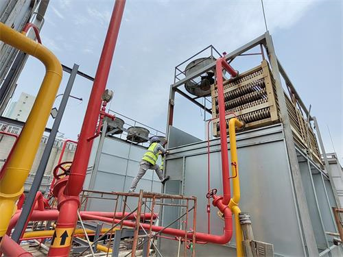 廣州冷卻塔皮帶箱更換/減速器軸承更換,冷卻塔皮帶更換教程